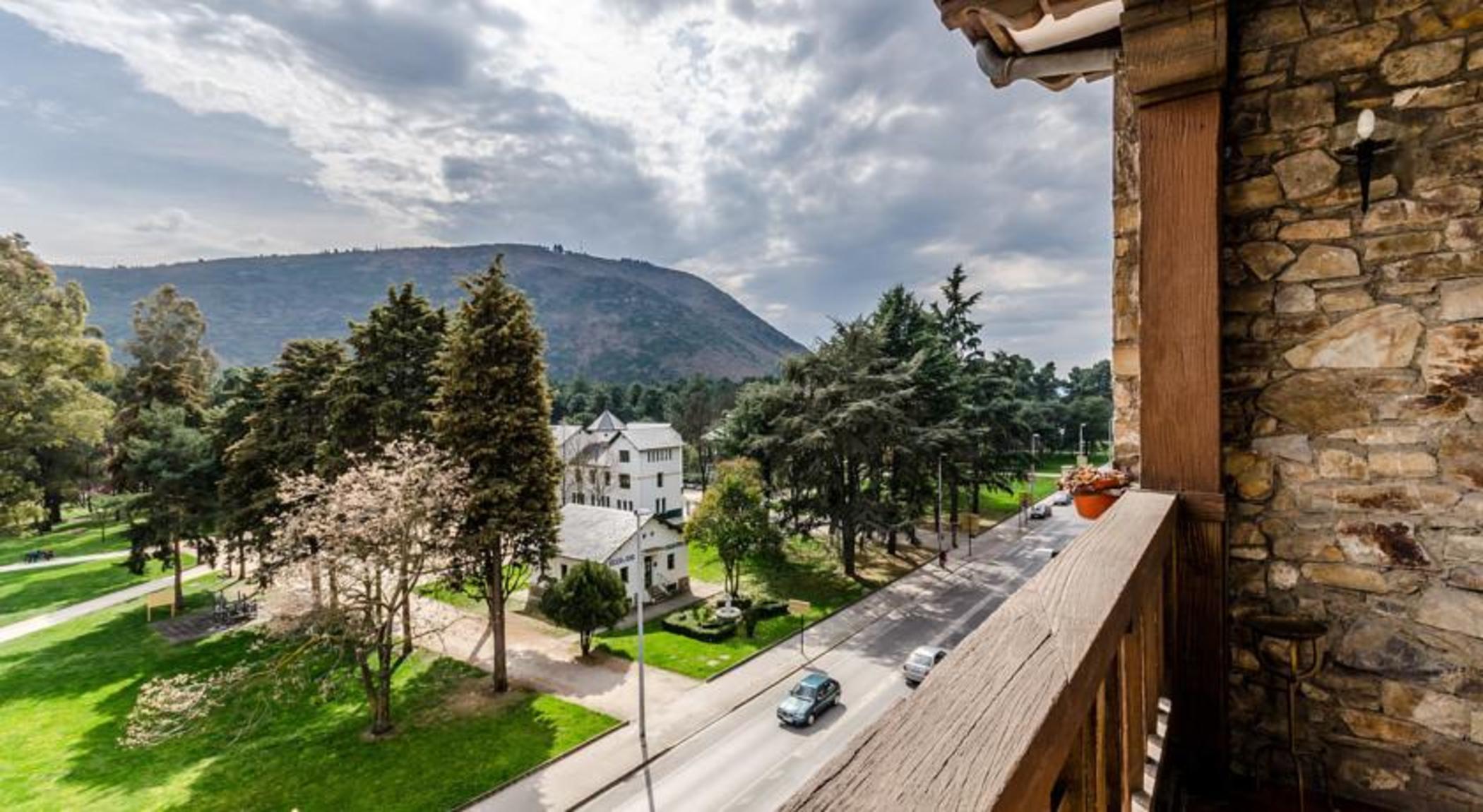 Hotel Temple Ponferrada Ngoại thất bức ảnh