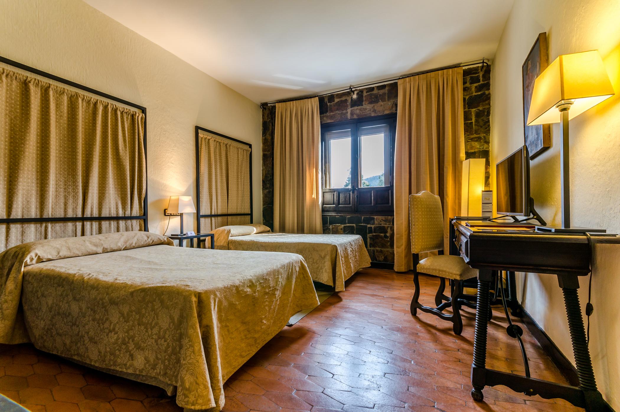 Hotel Temple Ponferrada Ngoại thất bức ảnh