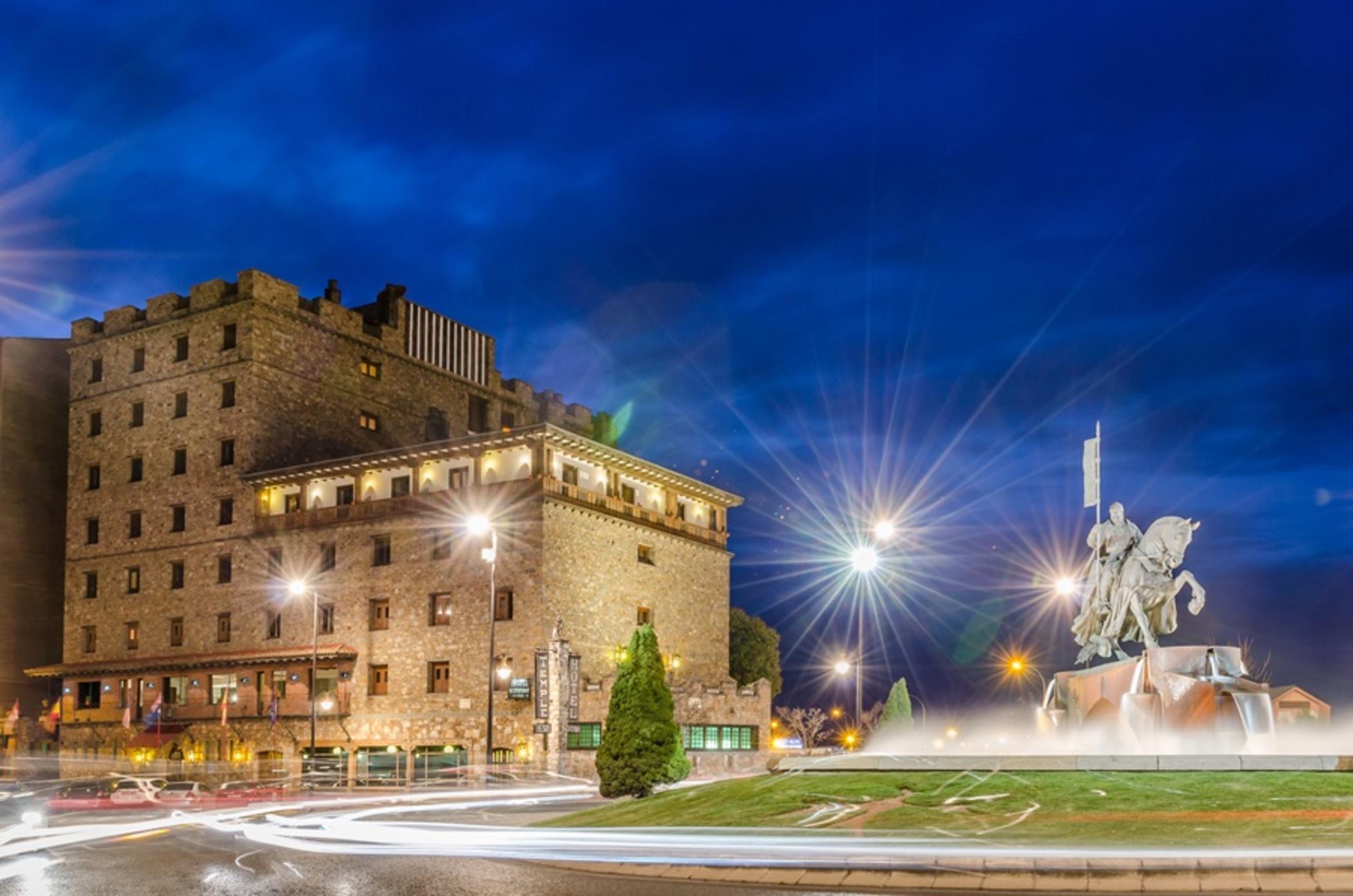 Hotel Temple Ponferrada Ngoại thất bức ảnh