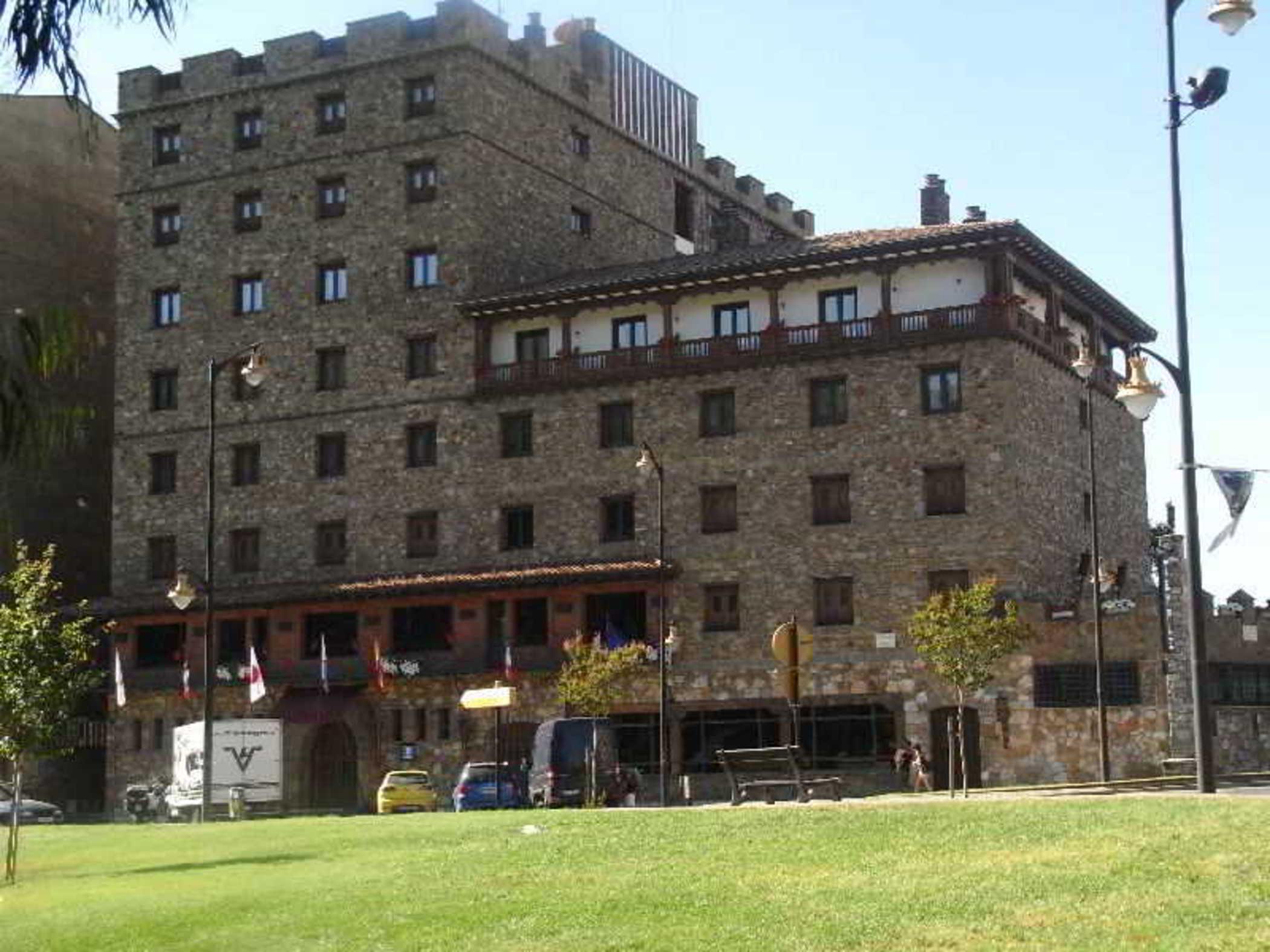 Hotel Temple Ponferrada Ngoại thất bức ảnh