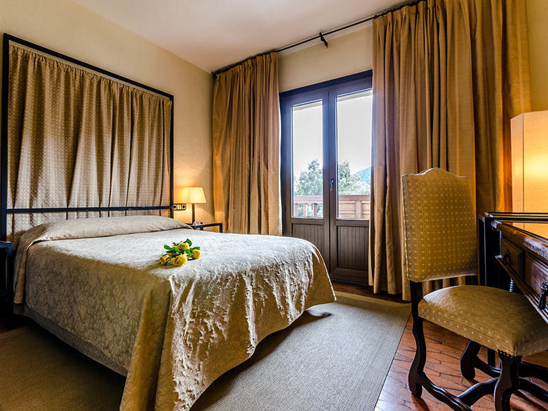 Hotel Temple Ponferrada Ngoại thất bức ảnh