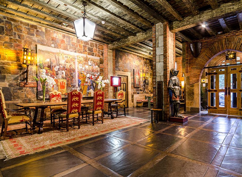 Hotel Temple Ponferrada Ngoại thất bức ảnh