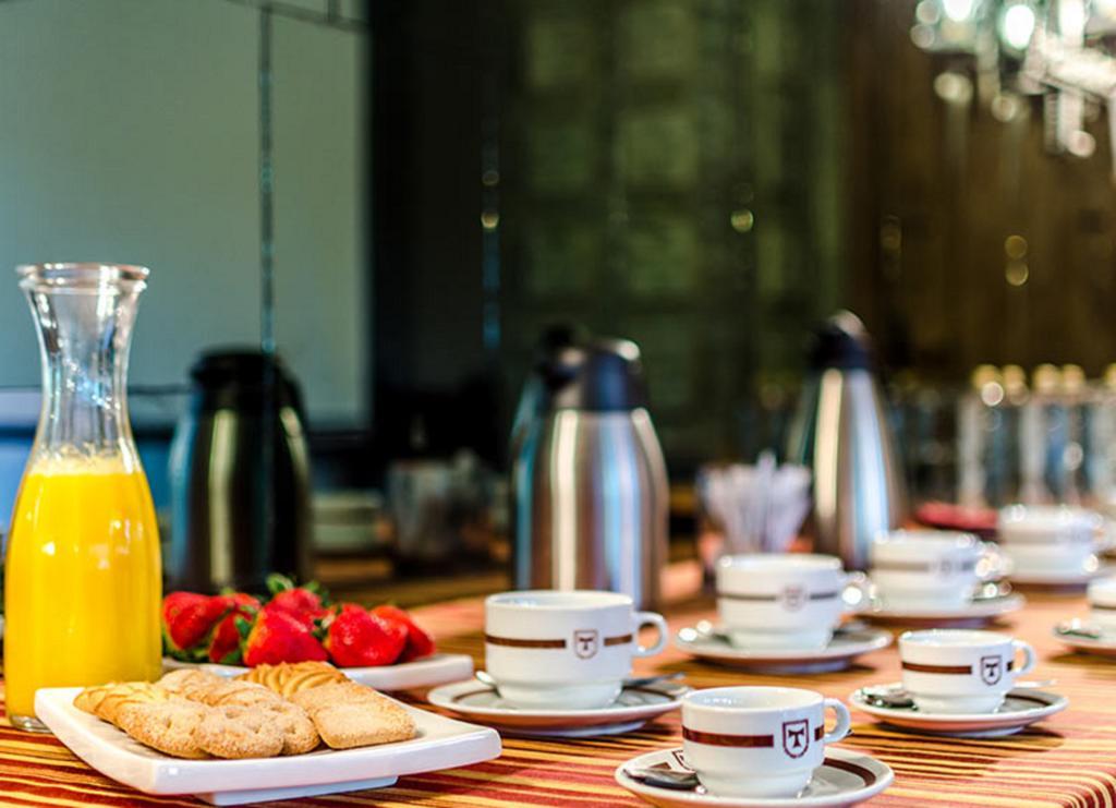 Hotel Temple Ponferrada Ngoại thất bức ảnh